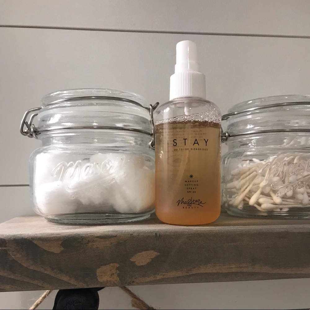Maskcara Beauty Stay Spray